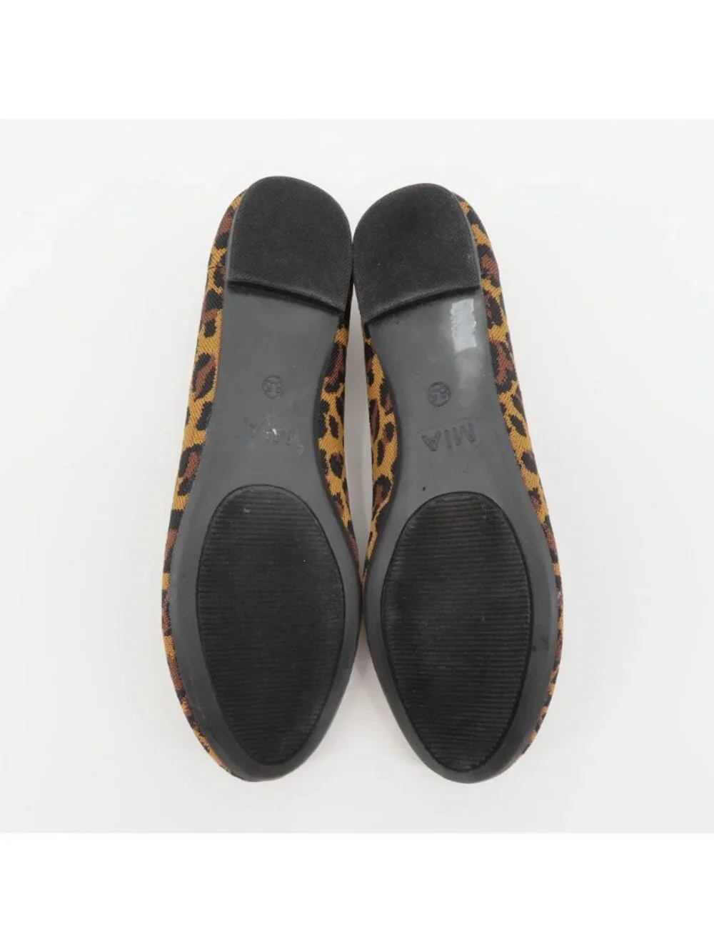 MIA Women 8.5 M EVANNA Leopard Cheetah Animal Print Round Toe Ballet Flat Shoes